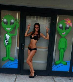 Looking for girls down to fuck? Alanna from Kansas is your girl