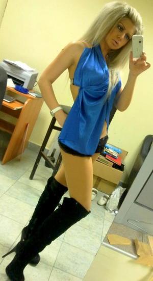 Grace is a cheater looking for a guy like you!