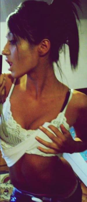 Looking for local cheaters? Take Aleena from Wisconsin home with you