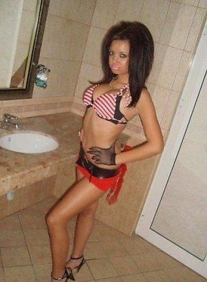 Jacey is a cheater looking for a guy like you!